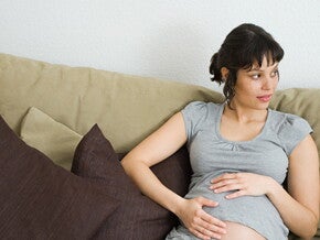 Schwangerschaftskleidung / Vêtements de grossesse - Nestlé Baby Schwangerschaftskleidung / Vêtements de grossesse - Nestlé Baby