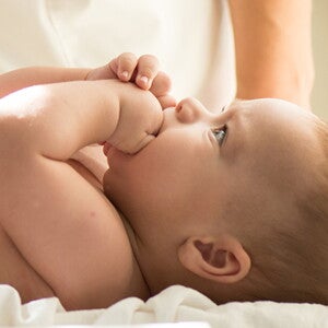 Was solltest du bei den U-Untersuchungen deines Babys beachten? Was solltest du bei den U-Untersuchungen deines Babys beachten?