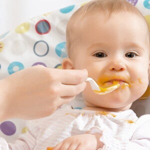 Was tun bei Nahrungsmittelallergie / Faire face à une allergie - Nestlé Baby Was tun bei Nahrungsmittelallergie / Faire face à une allergie - Nestlé Baby